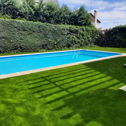 jardinesconcespedartificial.com