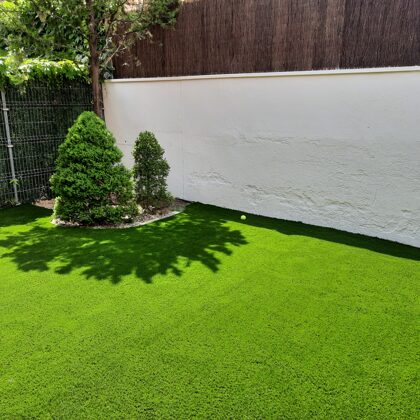 jardinesconcespedartificial.com