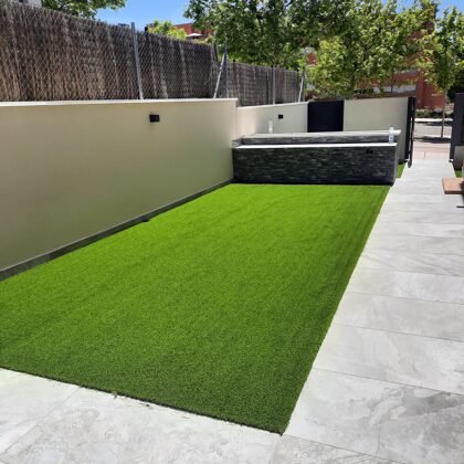 jardinesconcespedartificial.com