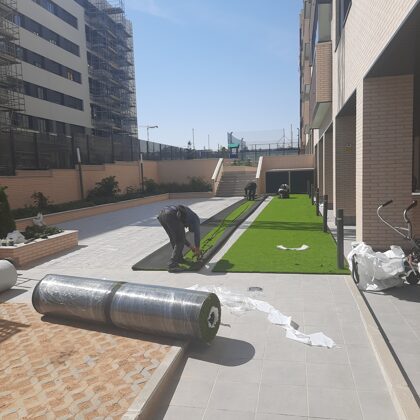 Instalación de césped artificial en Coslada
