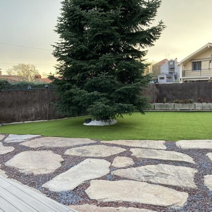 Instalación de césped artificial en Mostoles