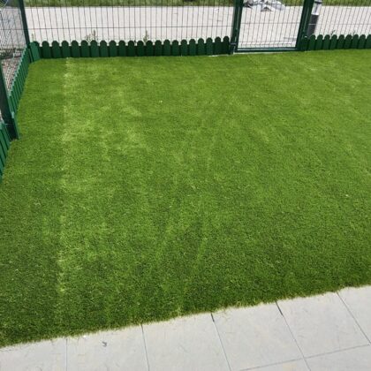 jardinesconcespedartificial.com