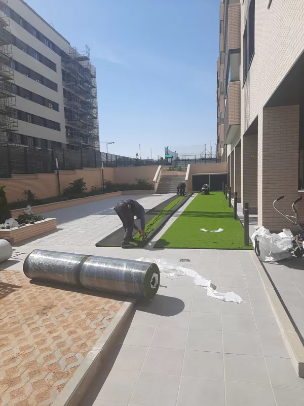 Instalación de césped artificial en Coslada